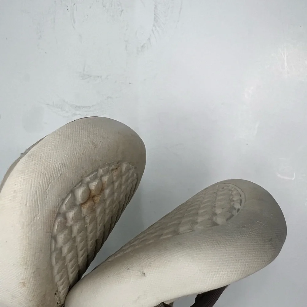 Bzees Cleo Machine Washable Comfy Wedge Sandal Sz 8.5M Casual shoes
